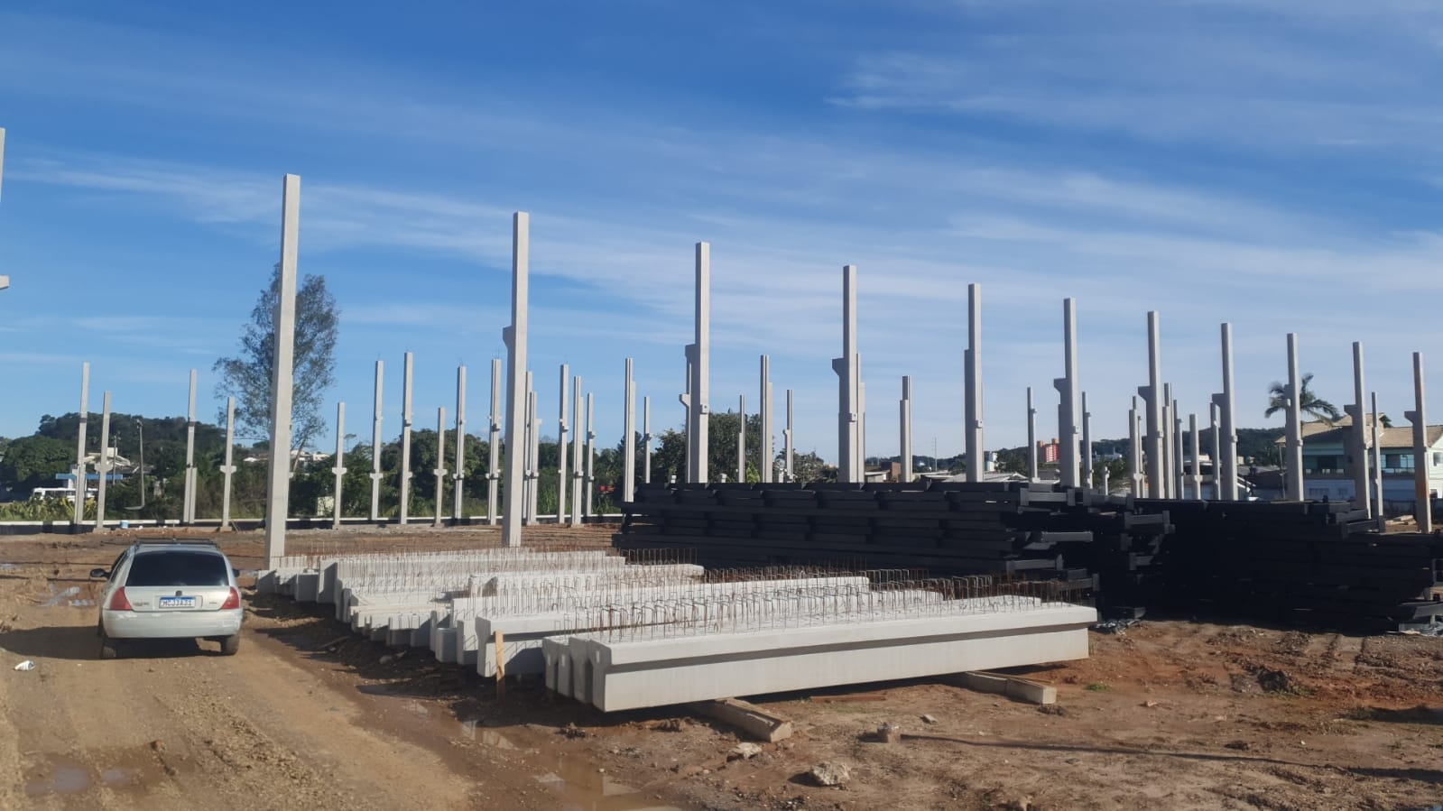 Iniciam obras de grande porte de rede varejo no bairro Próspera, em Criciúma